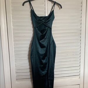 Elegant Emerald Green Satin Dress